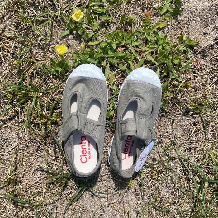 Velcro T Strap Mulazome (uneven dyed)