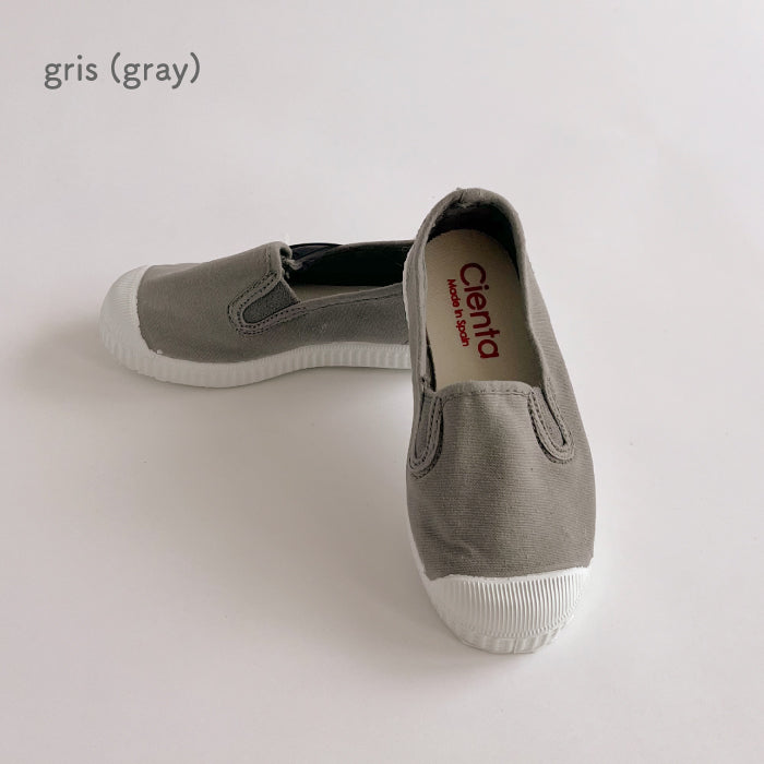 Slip-on Plain Color