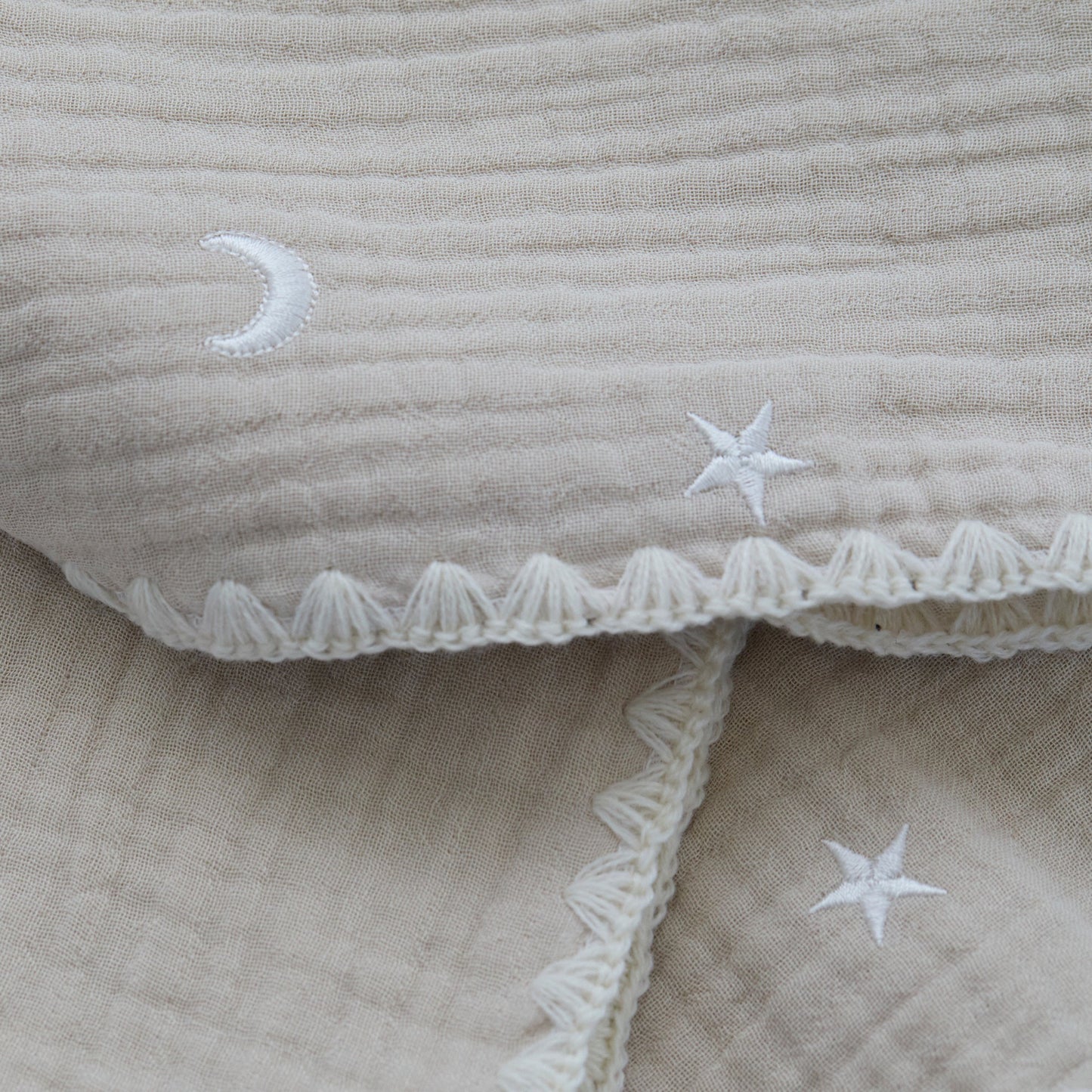 mela-B-6 Layer Gauze Blanket Embroide Star & Moon-Beige-140cm X 85cm-Rela-X JP